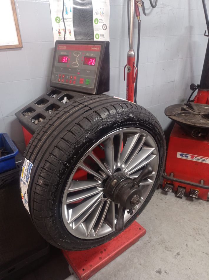 Equilibrado Ruedas Ford Mondeo Vignale Hibrido 2018