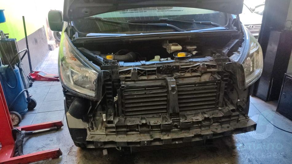 Frontal Renault Master 2016