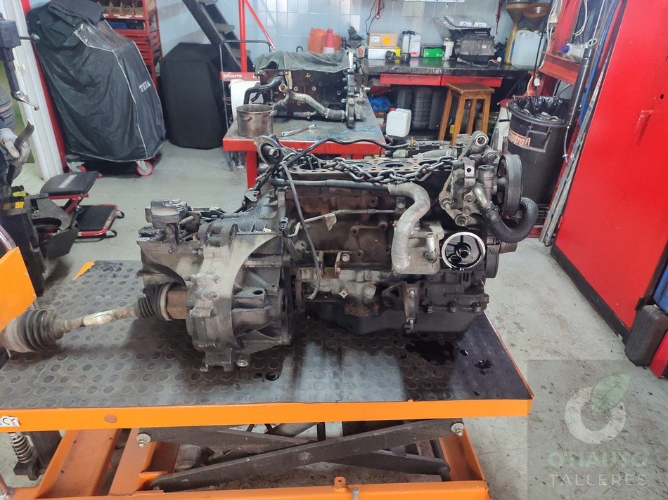 Reparacion De Motor Tras Romper Distribucion Ford Transit Connect 4