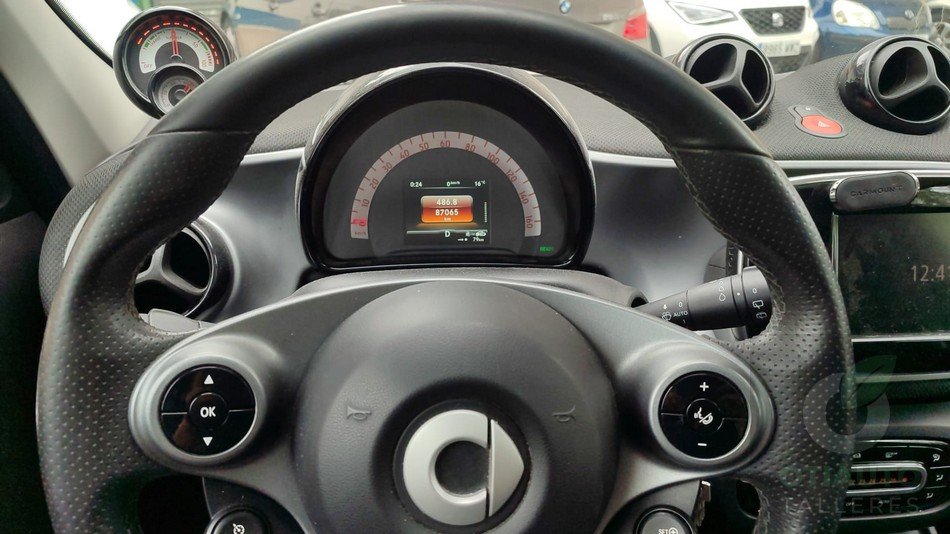 Volante Smart Forfour
