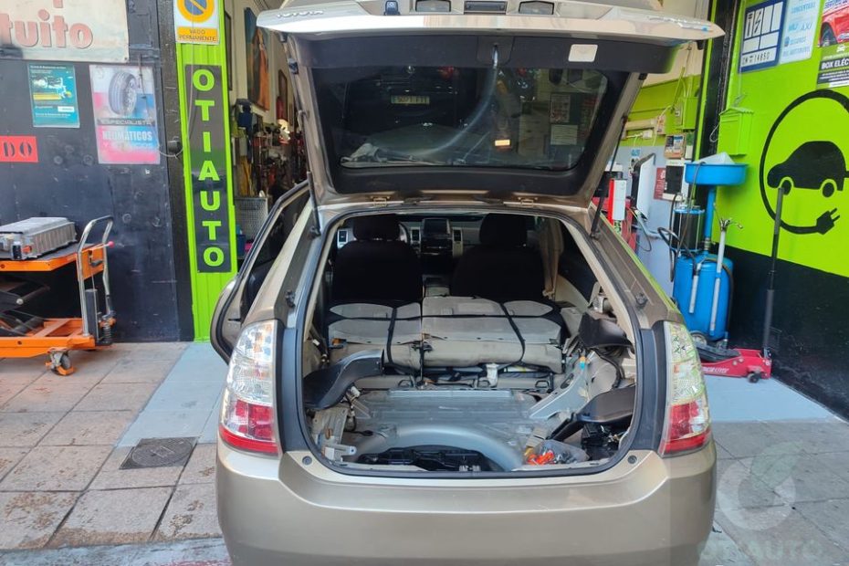 Maletero Toyota Prius Hibrido 2007