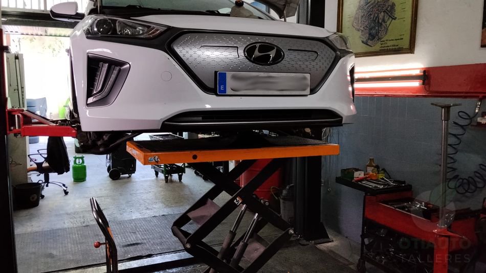 Bajando Motor Hyundai Ioniq Electrico