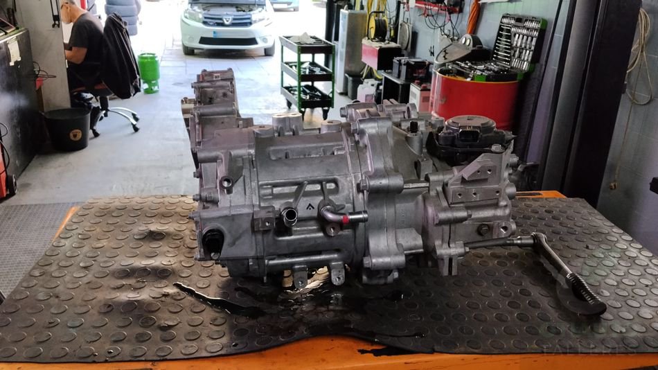 Parte Delantera Motor Hyundai Ioniq Electrico