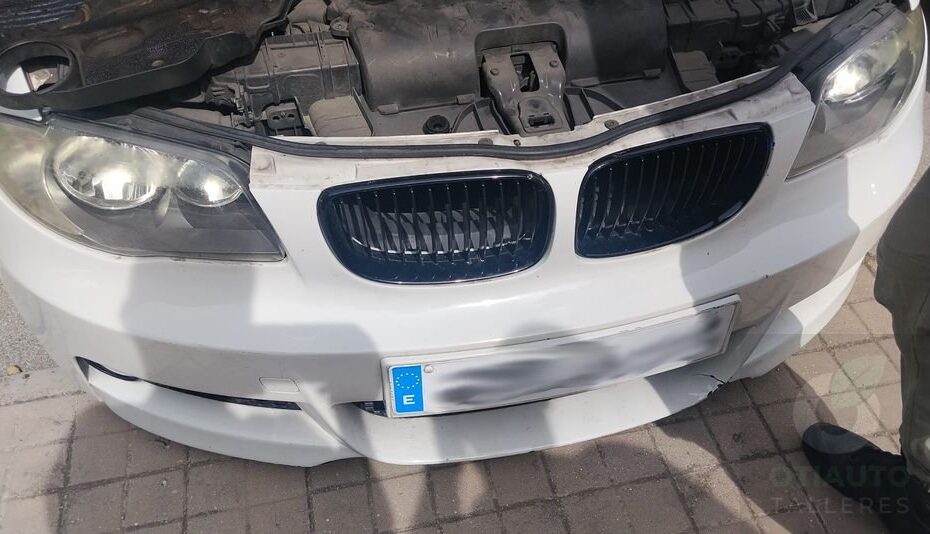 Frontal Bmw 120D 2009